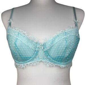 Victoria's Secret Dream Angels Wicked Blue Lace Polka Dot Push Up Bra 32C 34C